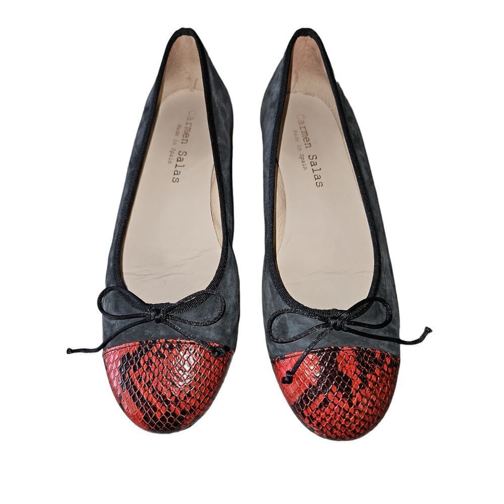 Carmen Salas Black‎ Suede Women's Flats Sz 41 (10)